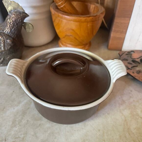 Vintage Le Creuset 70’s mini covered dutch oven brown 14 - Picture 1 of 12